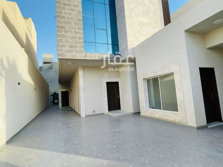 فيلا للبيع في شارع عيسى بن احمد المرشدي, حي العارض, مدينة الرياض, منطقة الرياض صورة 2