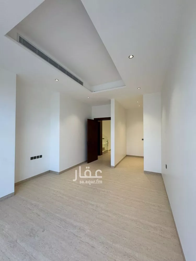 فيلا للبيع في شارع الدامه, حي العارض, مدينة الرياض, منطقة الرياض صورة 4