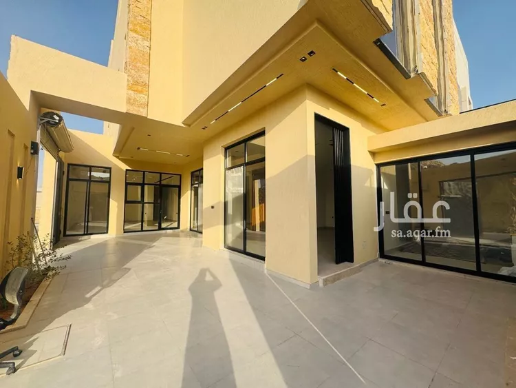 فيلا للبيع في شارع ابراهيم بن جبلة, حي النرجس, مدينة الرياض, منطقة الرياض 15