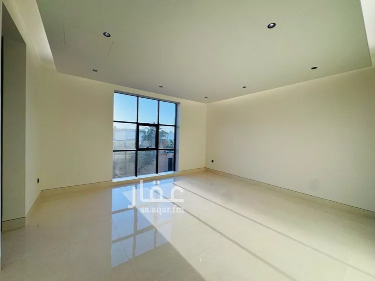 فيلا للبيع في شارع مسلم بن عبيدالله, حي العارض, مدينة الرياض, منطقة الرياض صورة 2