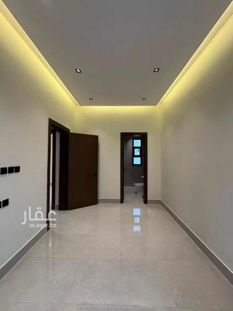 فيلا للبيع في شارع أبي محمد بن حمدان, حي النرجس, مدينة الرياض, منطقة الرياض صورة 3