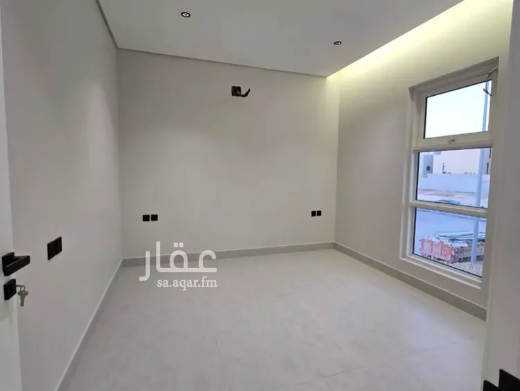 Villa for Sale in Riyadh Al Arid 11