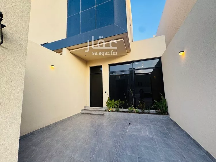 فيلا للبيع في شارع الحسن بن سفيان, حي العارض, مدينة الرياض, منطقة الرياض صورة 2