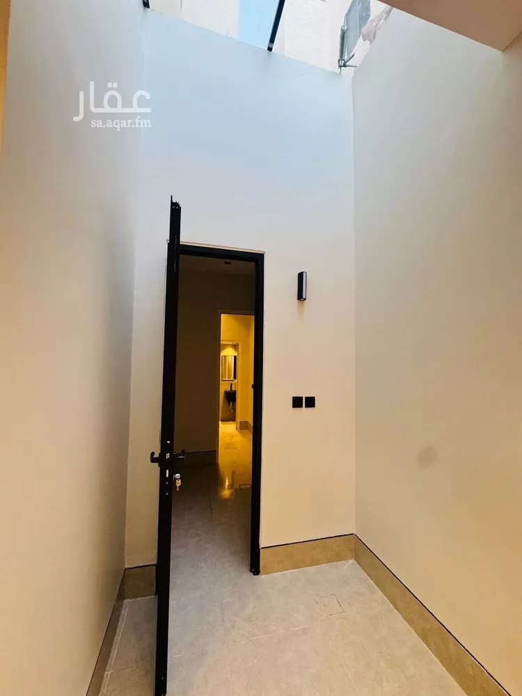 فيلا للبيع في شارع عبدالرحمن بن عثمان جمال, حي النرجس, مدينة الرياض, منطقة الرياض 14