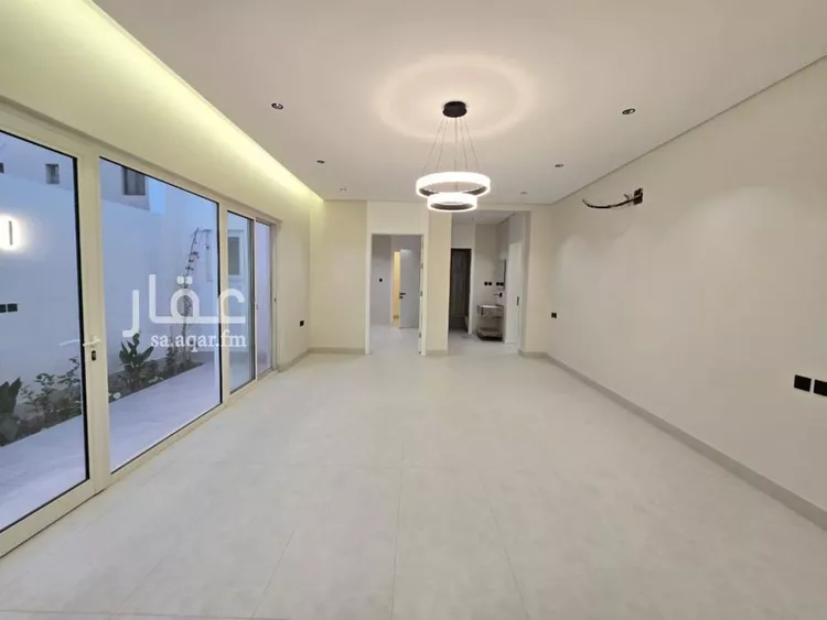 Villa for Sale in Riyadh Al Arid 15