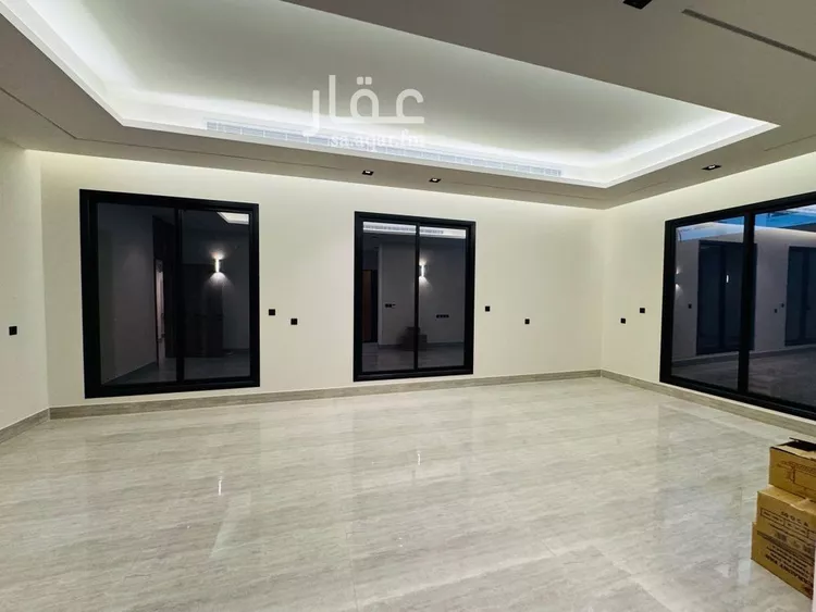 فيلا للبيع في شارع عوف بن عبدالله بن الأحمر, حي العارض, مدينة الرياض, منطقة الرياض صورة 4