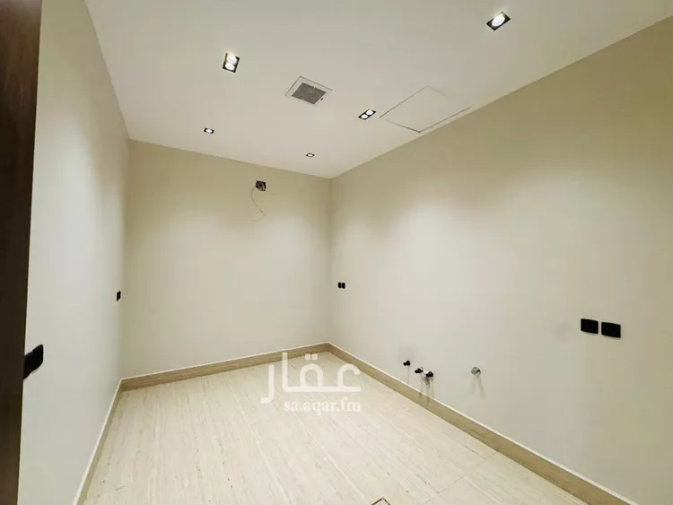 فيلا للبيع في شارع عبدالله الدقاق, حي العارض, مدينة الرياض, منطقة الرياض صورة 2