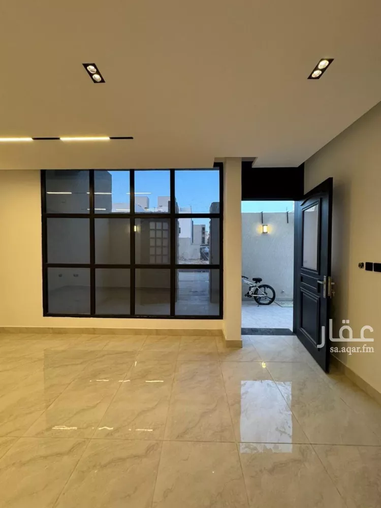 فيلا للبيع في شارع 152, حي النرجس, مدينة الرياض, منطقة الرياض صورة 3