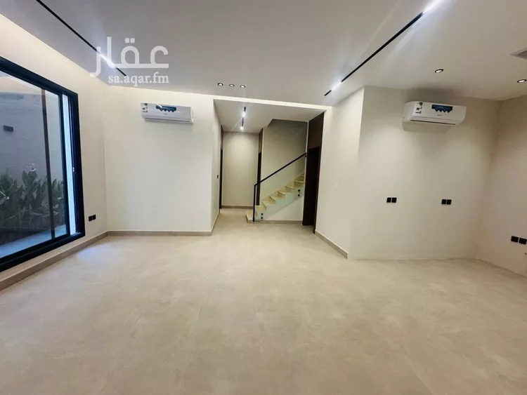 فيلا للبيع في شارع عبدالله الدقاق, حي العارض, مدينة الرياض, منطقة الرياض صورة 4
