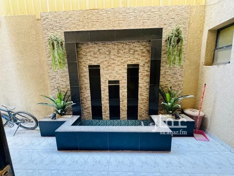 فيلا للبيع في شارع الدغمان, حي العارض, مدينة الرياض, منطقة الرياض صورة 2