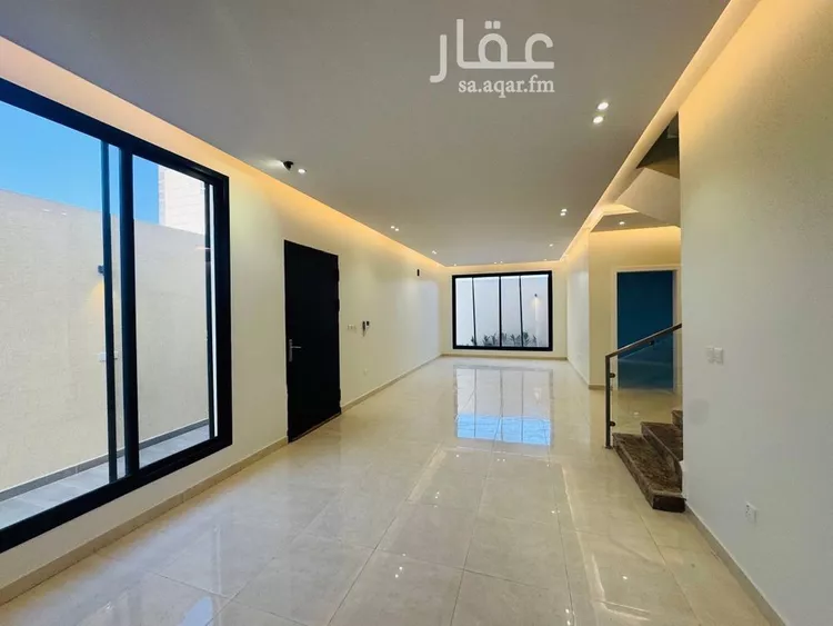 فيلا للبيع في شارع أحمد بن عبدالله الغزي, حي العارض, مدينة الرياض, منطقة الرياض صورة 3