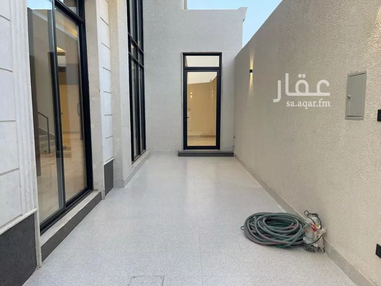 فيلا للبيع في شارع ابن حامد, حي النرجس, مدينة الرياض, منطقة الرياض 11
