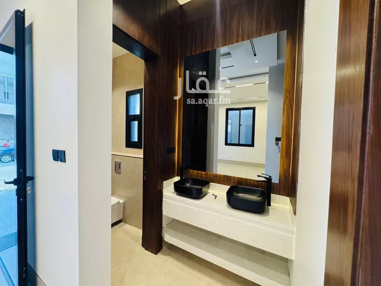 فيلا للبيع في شارع البديع الشمالي, حي العارض, مدينة الرياض, منطقة الرياض 10