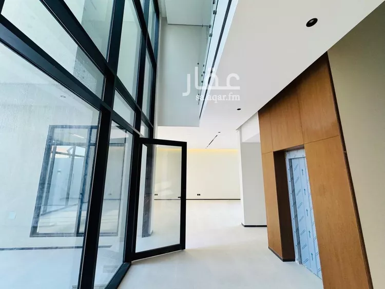 فيلا للبيع في شارع الدامه, حي العارض, مدينة الرياض, منطقة الرياض صورة 2