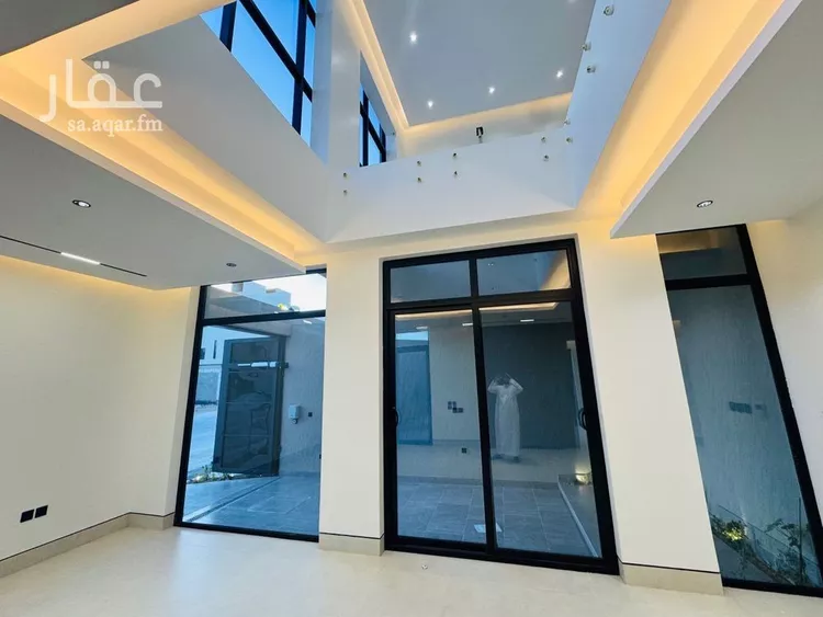 فيلا للبيع في شارع ابن سعيد المغربي, حي العارض, مدينة الرياض, منطقة الرياض