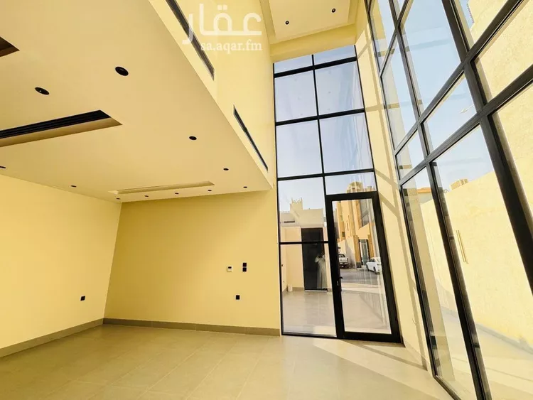 فيلا للبيع في شارع الحسن بن الهيثم, حي النرجس, مدينة الرياض, منطقة الرياض صورة 3
