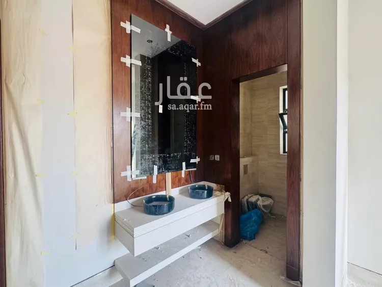فيلا للبيع في شارع عمر المالكي, حي العارض, مدينة الرياض, منطقة الرياض 11