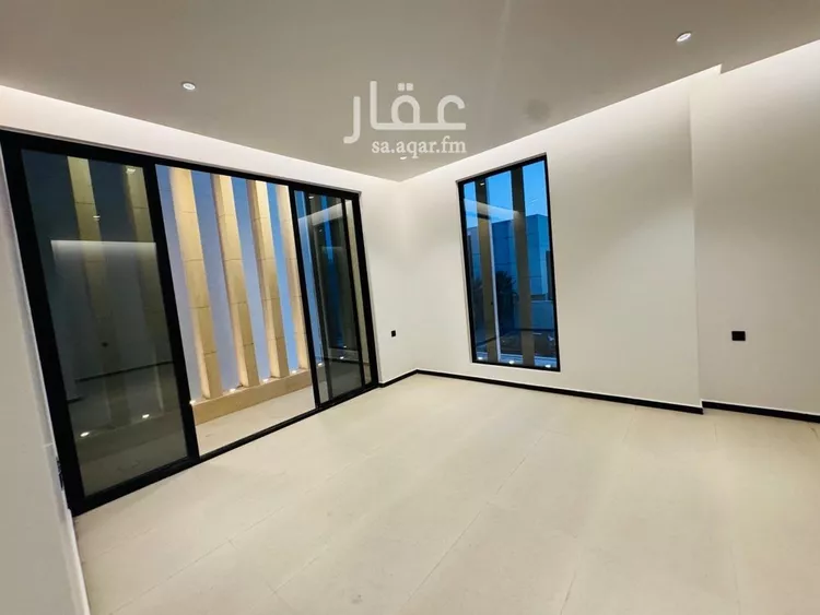 فيلا للبيع في شارع إبراهيم بن حسين بيري, حي العارض, مدينة الرياض, منطقة الرياض 18