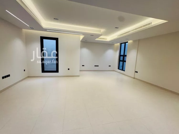 فيلا للبيع في شارع البيت العتيق, حي العارض, مدينة الرياض, منطقة الرياض صورة 5