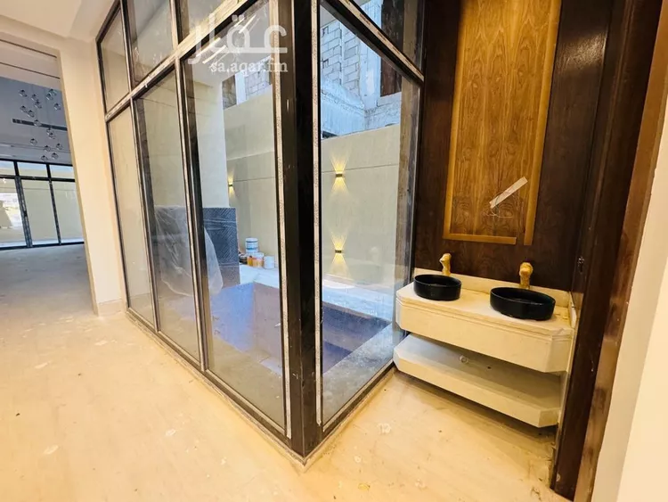Villa for Sale in Riyadh Al Arid 7