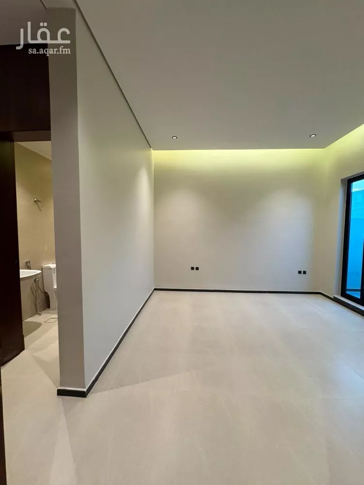 Apartment for Sale in Riyadh Al Arid 7