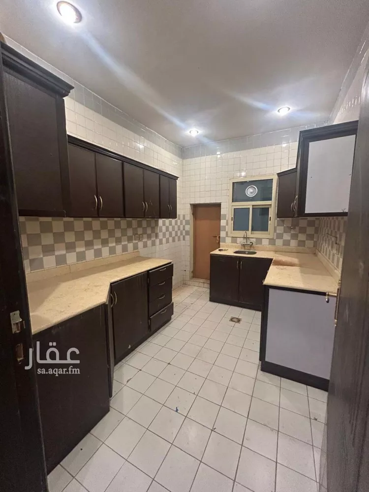 شقة للبيع في شارع ابن مقلة, حي قرطبة, مدينة الرياض, منطقة الرياض صورة 5