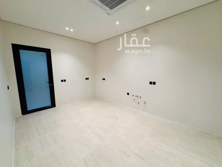 فيلا للبيع في شارع فضيلة السيد محمد شكري, حي النرجس, مدينة الرياض, منطقة الرياض 7
