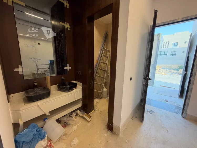 فيلا للبيع في شارع عمر المالكي, حي العارض, مدينة الرياض, منطقة الرياض 11