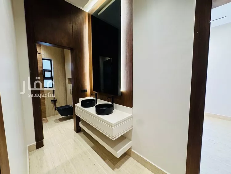 فيلا للبيع في شارع عبدالله الدقاق, حي العارض, مدينة الرياض, منطقة الرياض صورة 5