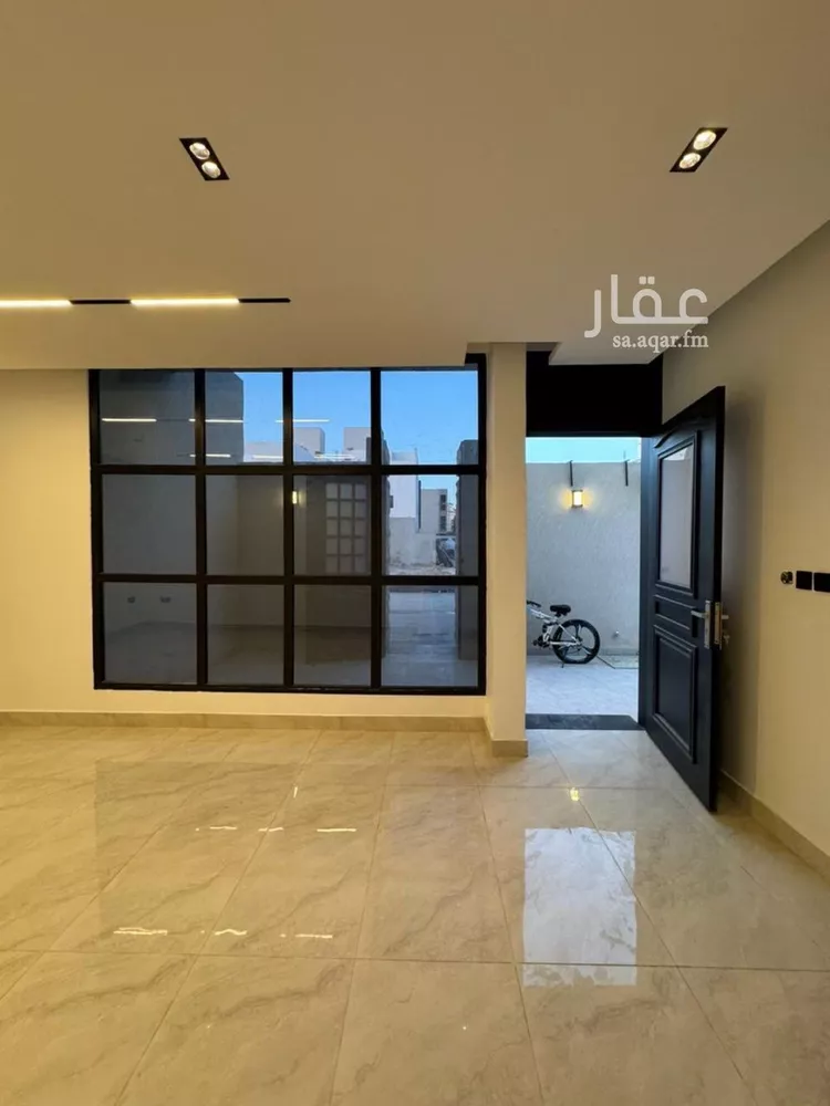 فيلا للبيع في شارع رقم 382, حي النرجس, مدينة الرياض, منطقة الرياض صورة 5