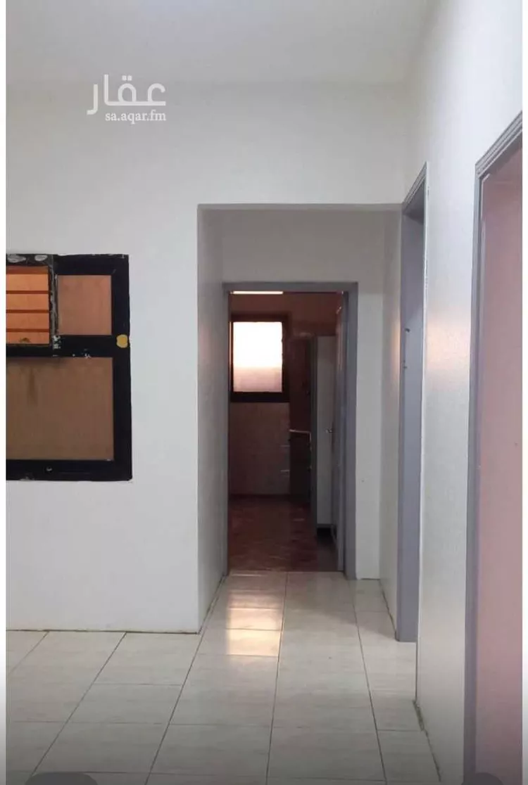 شقة للإيجار في شارع محمد الثناء, حي الروضة, مدينة تبوك, منطقة تبوك صورة 3