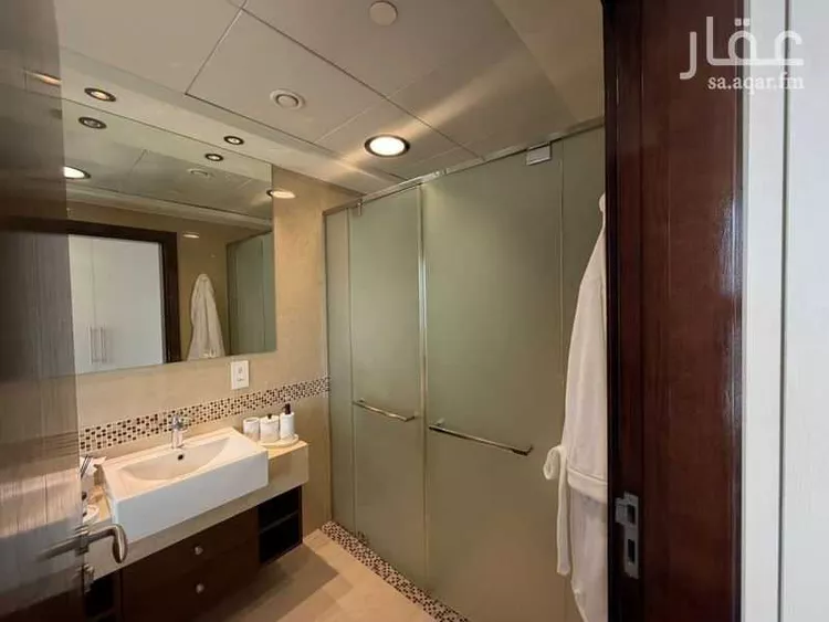 شقة للإيجار في شارع طريق الملك فهد الفرعي, حي الصحافة, مدينة الرياض, منطقة الرياض صورة 3