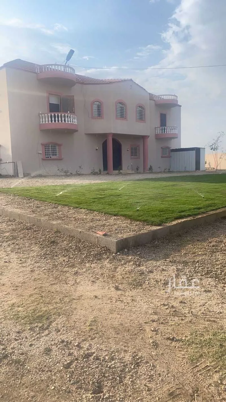فيلا للبيع في شارع 32 المقضي ، حي العزيزة ، ابها ، منطقة عسير صورة 2