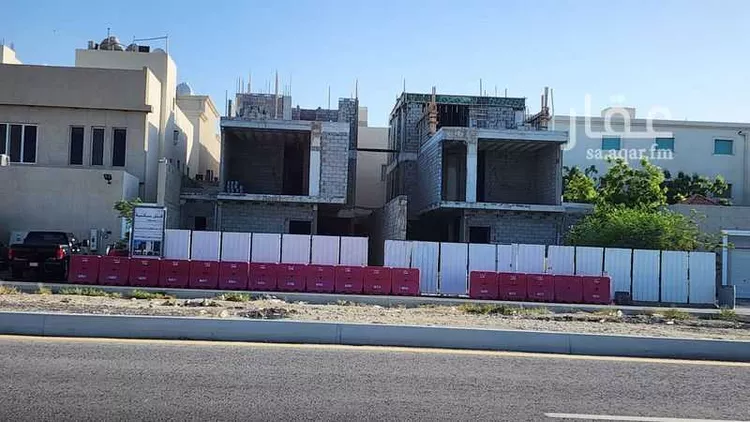 فيلا للبيع في شارع البرى, حي المنتزة, مدينة الدمام, المنطقة الشرقية صورة 3