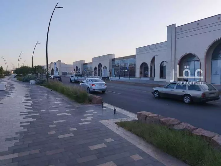 Shop for Sale in Medina Al Uyun صورة 2