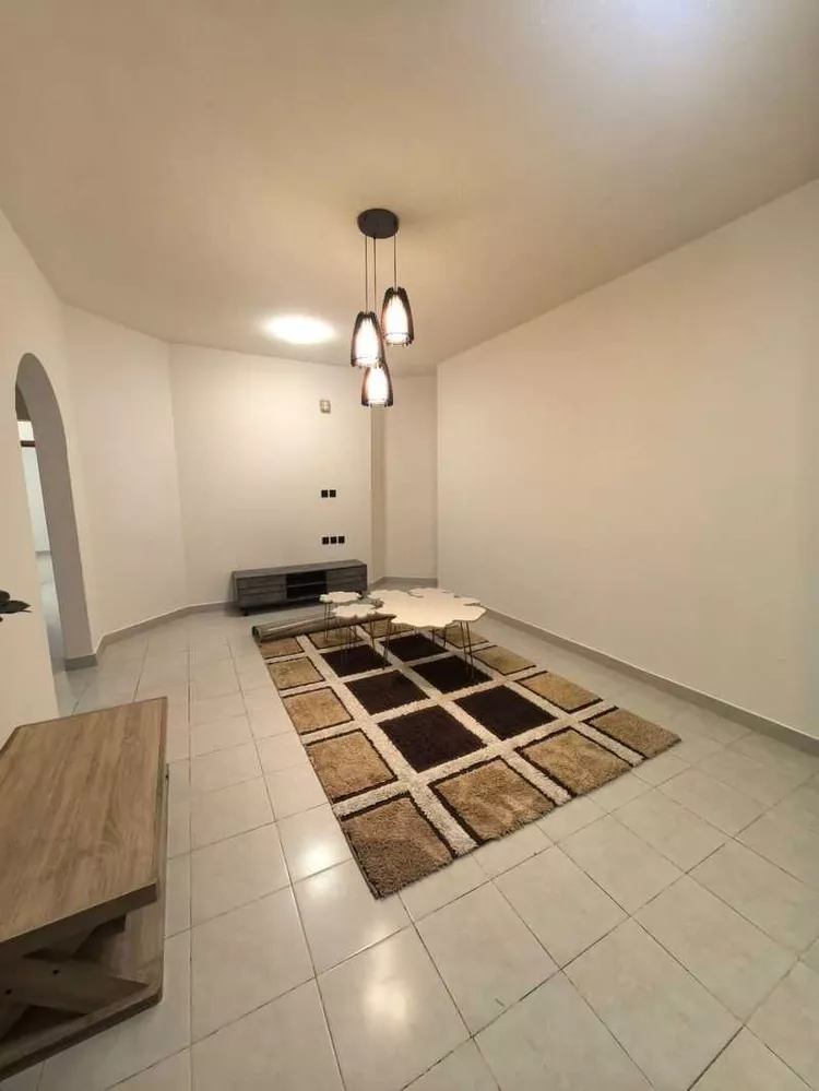 Floor for Rent in Riyadh Umm Al Hamam Al Sharqi