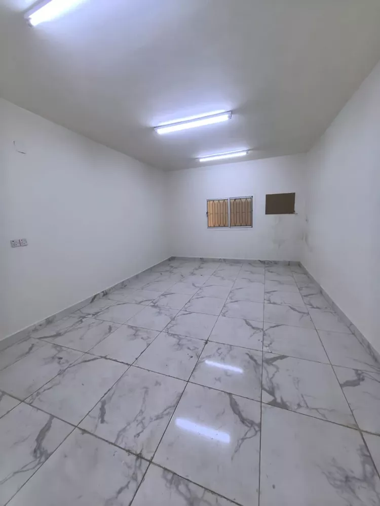 عمارة للإيجار في شارع عاصم بن جويرية, حي أم الحمام الشرقي, مدينة الرياض, منطقة الرياض 12