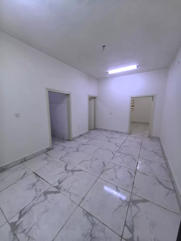 عمارة للإيجار في شارع عاصم بن جويرية, حي أم الحمام الشرقي, مدينة الرياض, منطقة الرياض 11