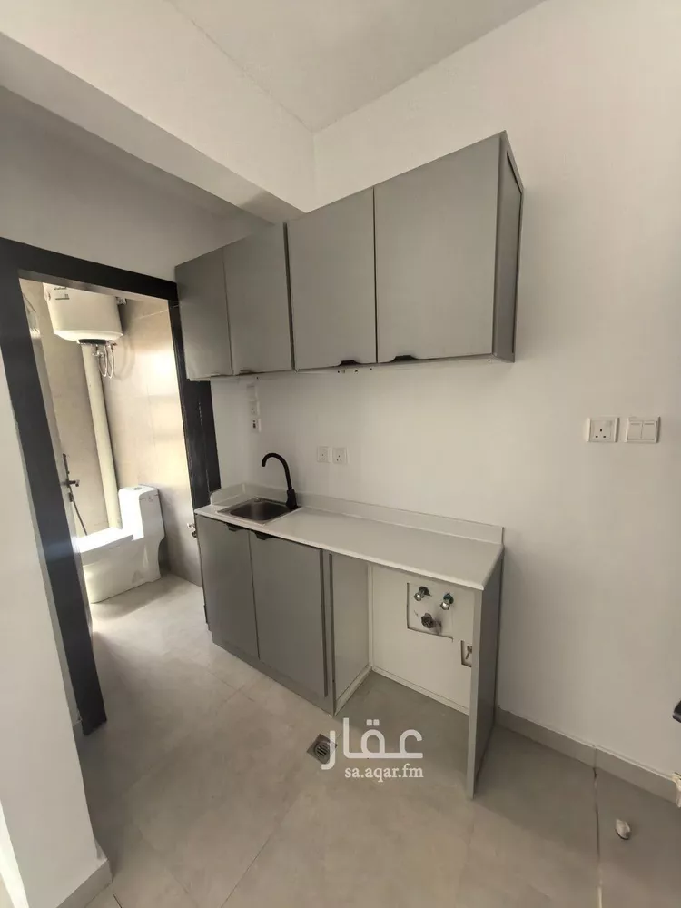 عمارة للإيجار في شارع الجفنة, حي الشرفية, مدينة الرياض, منطقة الرياض صورة 5