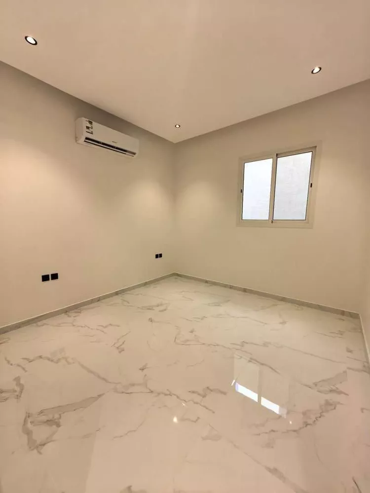 دور للإيجار في شارع مرج القلعة, حي العليا, مدينة الرياض, منطقة الرياض 5