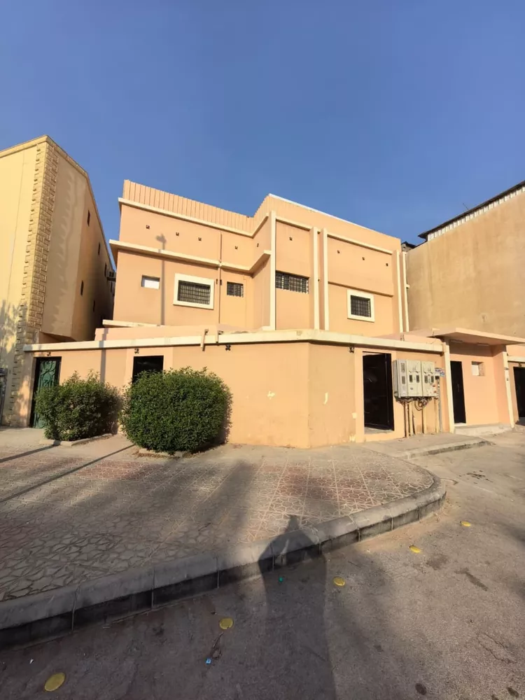 عمارة للإيجار في شارع عاصم بن جويرية, حي أم الحمام الشرقي, مدينة الرياض, منطقة الرياض 3