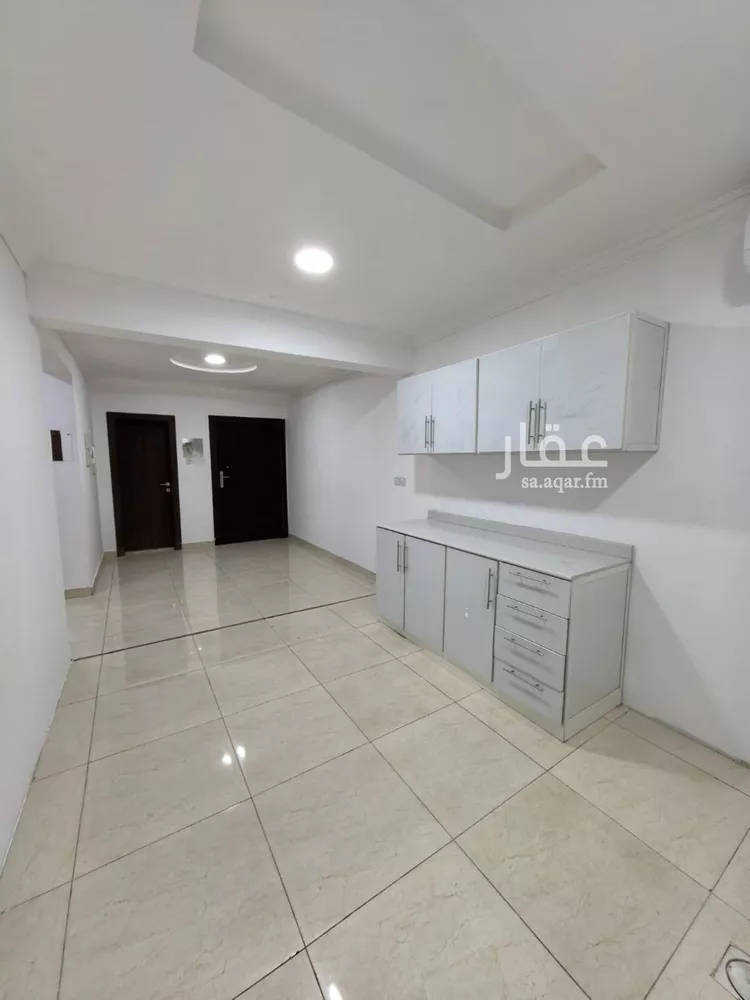 شقة للإيجار في شارع الحيال, حي المعذر, مدينة الرياض, منطقة الرياض صورة 3