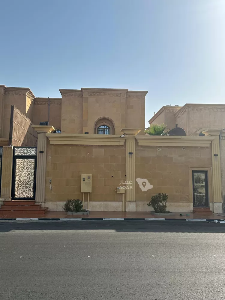 فيلا للبيع في شارع عبدالله ابن عمر, حي الفيصلية, مدينة الدمام, المنطقة الشرقية