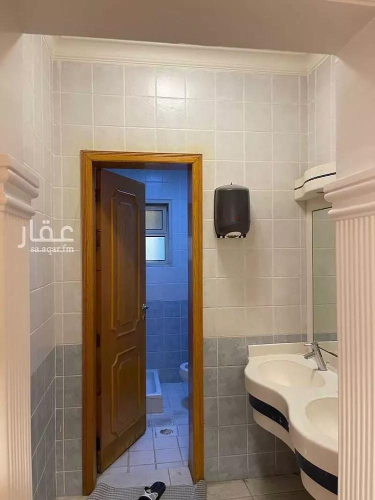 شقة للإيجار في شارع صفوان بن اليمان, حي الشاطئ الشرقي, مدينة الدمام, المنطقة الشرقية صورة 2