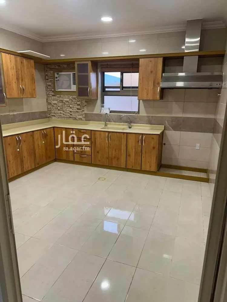 شقة للإيجار في شارع ابن سريج, حي السلمانية الرابع, مدينة الاحساء, المنطقة الشرقية صورة 4