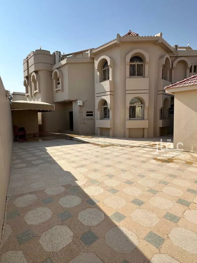 فيلا للبيع في شارع اسماء بنت النعمان, حي محاسن ارامكو الثاني, مدينة الاحساء, المنطقة الشرقية صورة 3