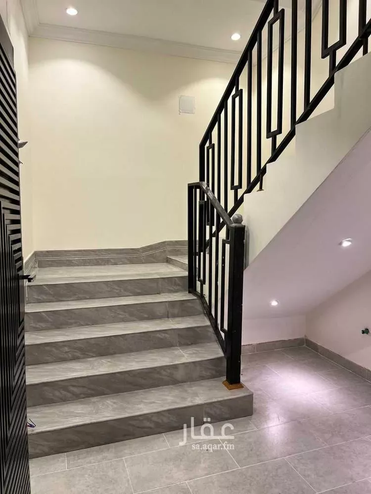 دور للبيع في شارع البيان, حي الشفاء, مدينة الرياض, منطقة الرياض صورة 2