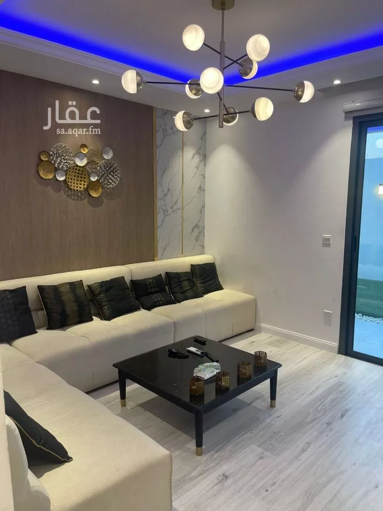 فيلا للبيع في شارع البدع, حي الإسكان الشمالي, مدينة الدمام, المنطقة الشرقية صورة 3