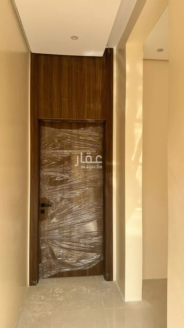 فيلا للبيع في شارع البساتين, حي البساتين, مدينة بقيق, المنطقة الشرقية صورة 3