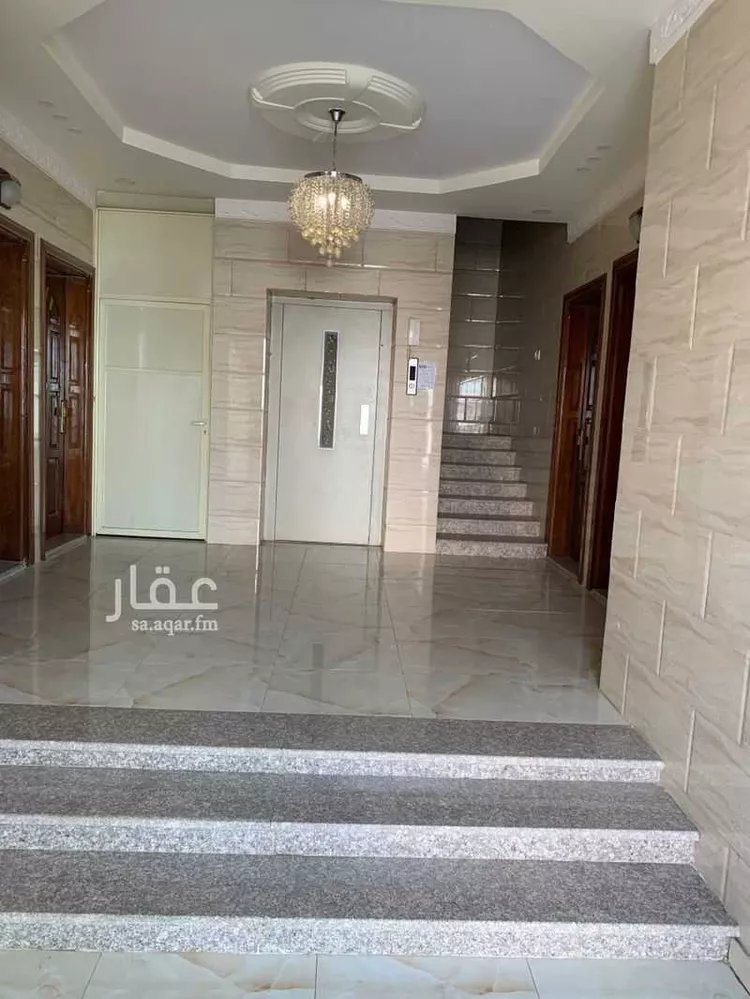 شقة للإيجار في شارع ابن المادح ، حي الحلقة الشرقية ، الطائف ، الطائف صورة 3